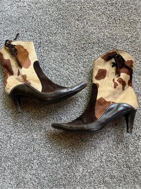 Costa Blanca Animal Fur Leather Ankle Booties Boots Long Front Size 9 1/2 M